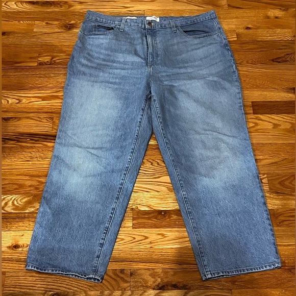 Universal Threads straight leg jeans - Picture 1 of 4